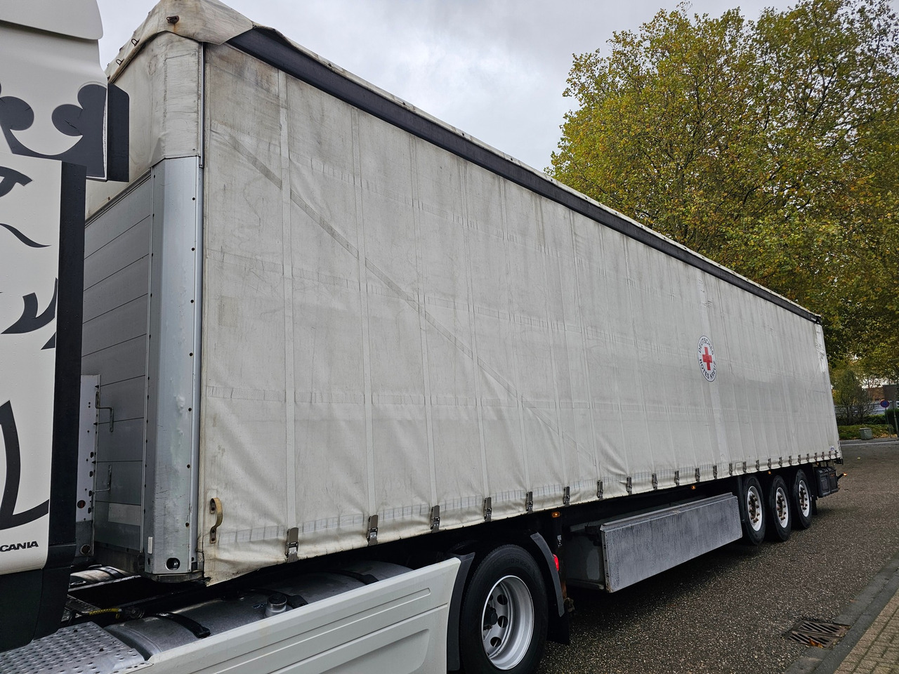 Schmitz S01 With New Tyres - Schuifzeiloplegger: afbeelding 4 Schmitz S01 With New Tyres - Schuifzeiloplegger: afbeelding 4