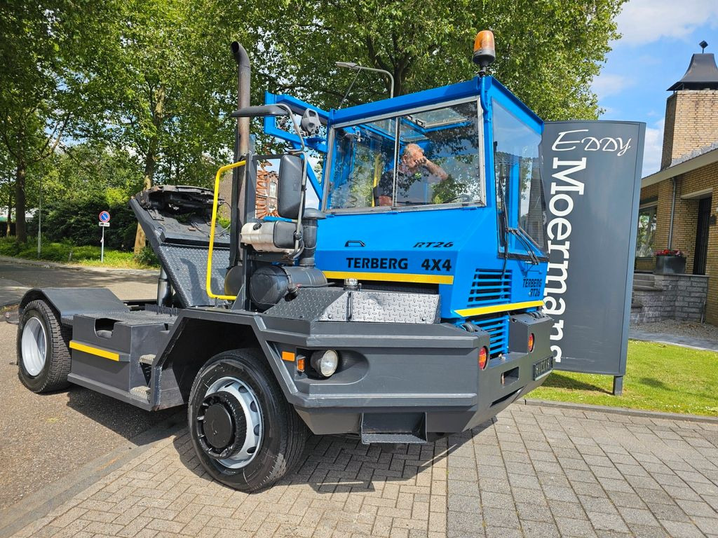 Terberg RT 26 4x4 Rangier Terminal SZM - Trekker: afbeelding 1 Terberg RT 26 4x4 Rangier Terminal SZM - Trekker: afbeelding 1