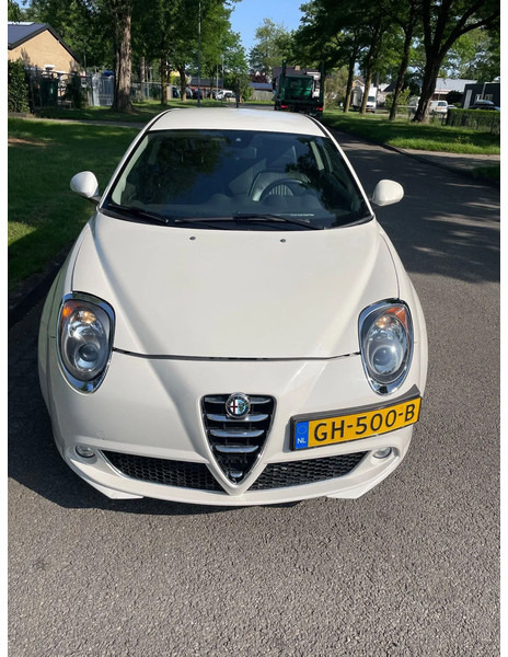 Alfa Romeo MiTo ZEER MOOI in prijs verlaagt - Hatchback: afbeelding 3 Alfa Romeo MiTo ZEER MOOI in prijs verlaagt - Hatchback: afbeelding 3