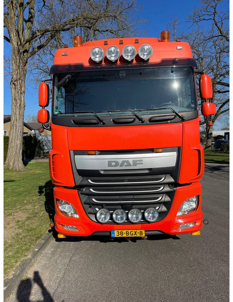 DAF XF 440 XF440 Daf Nieuwe tachograaf “”””””” Hand geschakeld - Trekker: afbeelding 2 DAF XF 440 XF440 Daf Nieuwe tachograaf “”””””” Hand geschakeld - Trekker: afbeelding 2