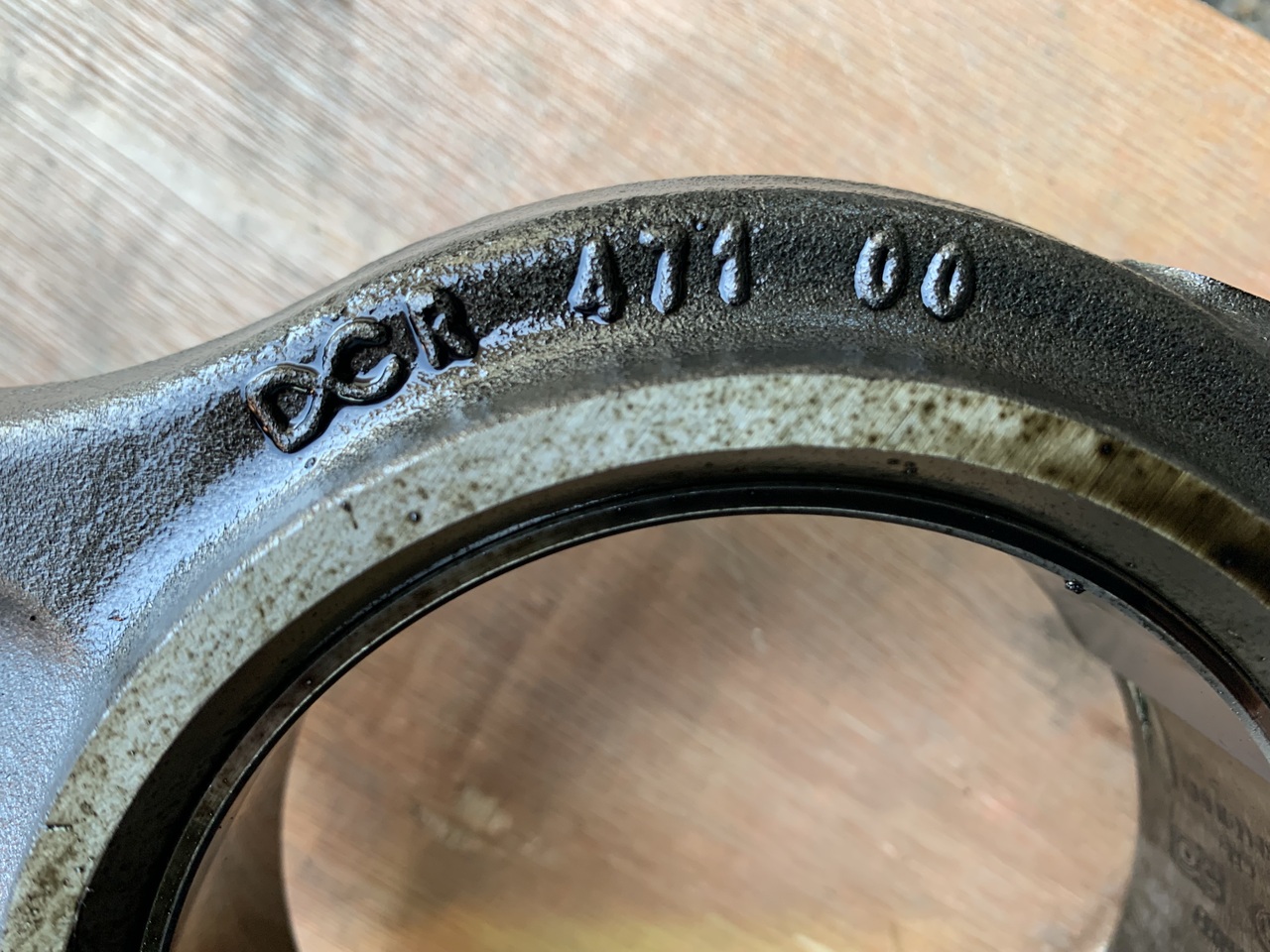 CONNECTING ROD WITH PISTONS OM 471LA 420PS EURO 5 - Motor en onderdelen voor Vrachtwagen: afbeelding 3 CONNECTING ROD WITH PISTONS OM 471LA 420PS EURO 5 - Motor en onderdelen voor Vrachtwagen: afbeelding 3