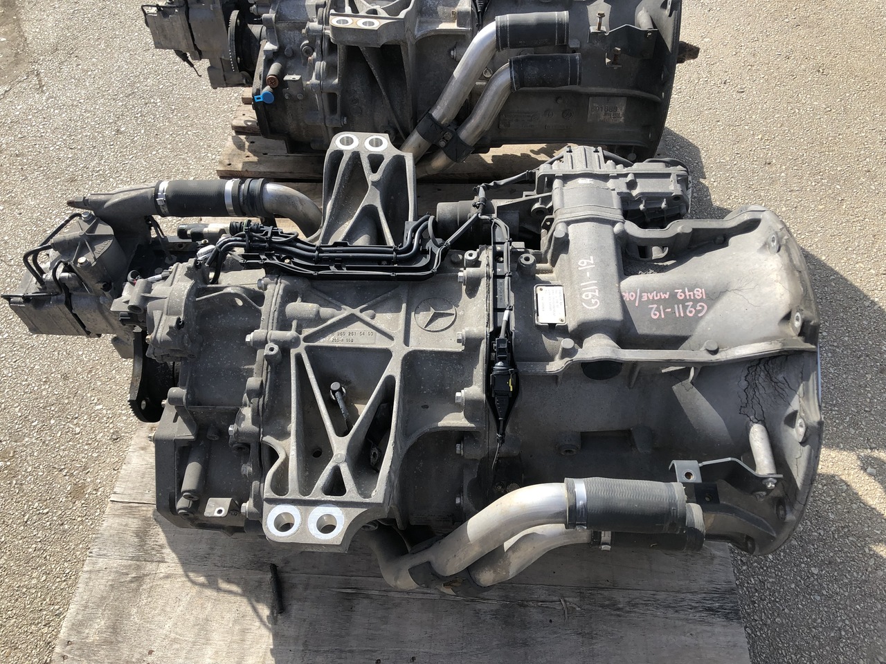 GEARBOX G211-12 ZKL RETARDER ACTROS MP4 (AVAILABLE 2PCS) - Versnellingsbak voor Vrachtwagen: afbeelding 3 GEARBOX G211-12 ZKL RETARDER ACTROS MP4 (AVAILABLE 2PCS) - Versnellingsbak voor Vrachtwagen: afbeelding 3