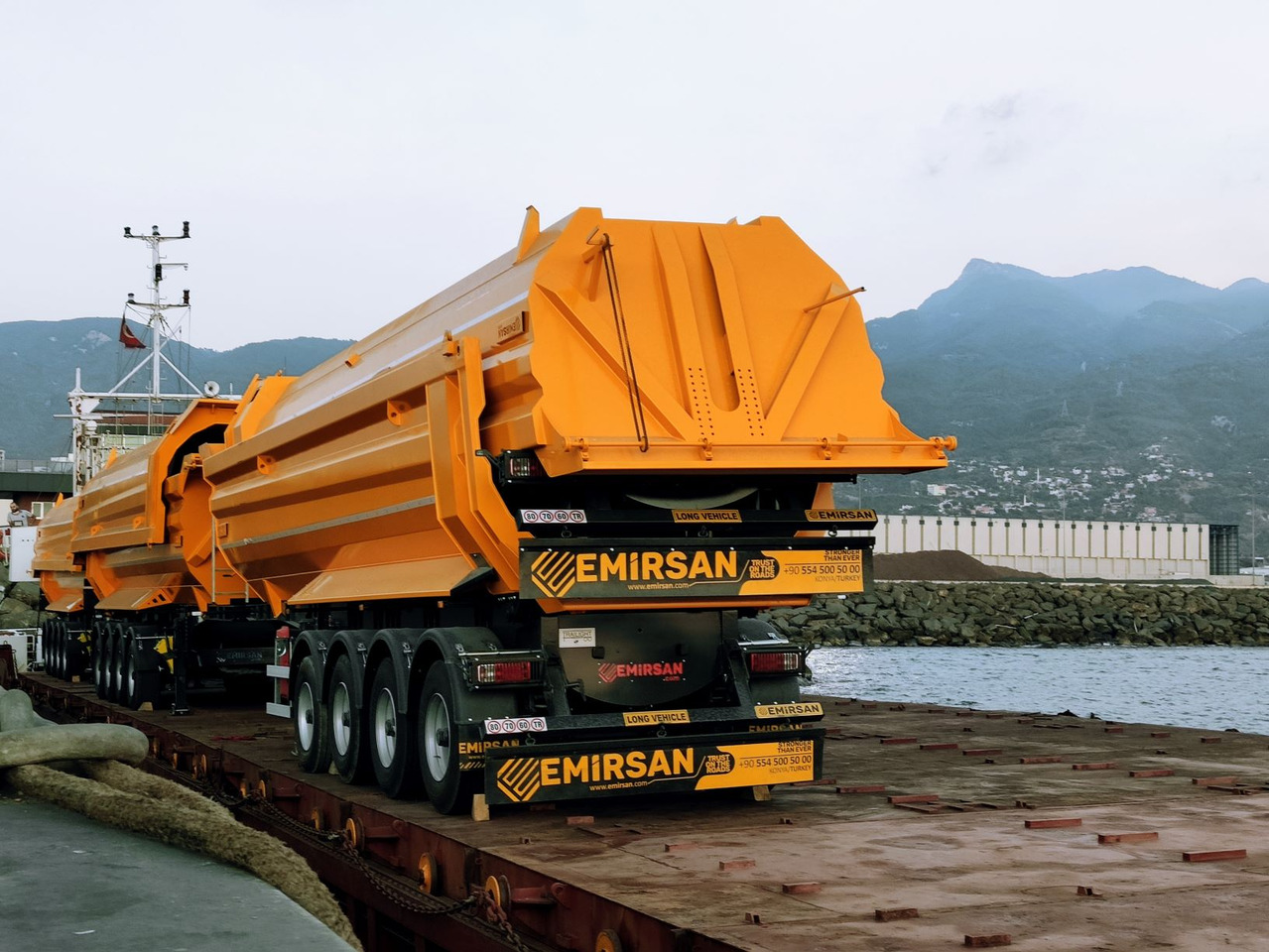 EMIRSAN 4 AXLE HEAVY DUTY TIPPER - Kipper oplegger: afbeelding 5 EMIRSAN 4 AXLE HEAVY DUTY TIPPER - Kipper oplegger: afbeelding 5