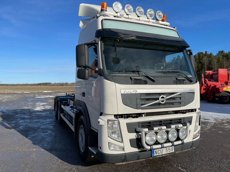 Volvo FM460 Globe 6x4 - Haakarmsysteem vrachtwagen: afbeelding 2 Volvo FM460 Globe 6x4 - Haakarmsysteem vrachtwagen: afbeelding 2