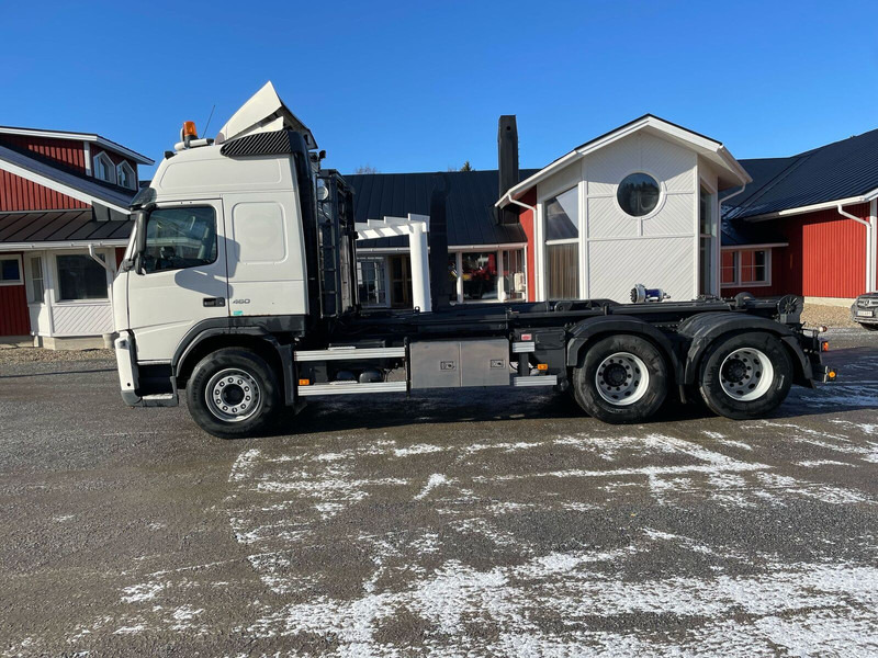 Volvo FM460 Globe 6x4 - Haakarmsysteem vrachtwagen: afbeelding 4 Volvo FM460 Globe 6x4 - Haakarmsysteem vrachtwagen: afbeelding 4