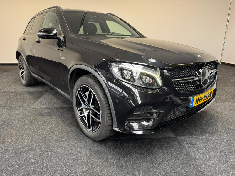 Mercedes-Benz GLC AMG 43 4 Matic Full specs Luchtvering 360 Graden camera Head up display leer - SUV: afbeelding 1 Mercedes-Benz GLC AMG 43 4 Matic Full specs Luchtvering 360 Graden camera Head up display leer - SUV: afbeelding 1