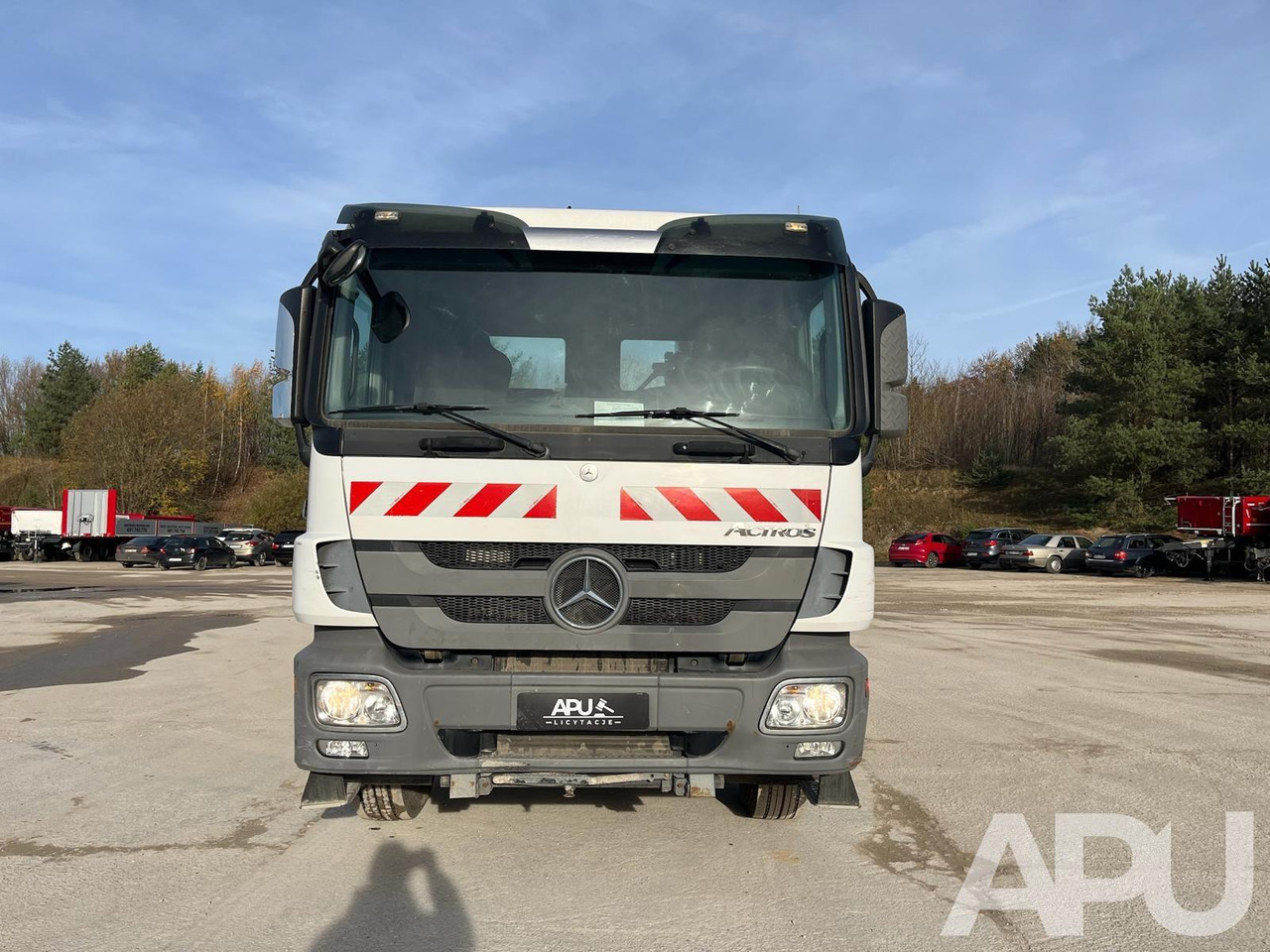 Mercedes-Benz Actros 1832 - Kipper vrachtwagen: afbeelding 2 Mercedes-Benz Actros 1832 - Kipper vrachtwagen: afbeelding 2