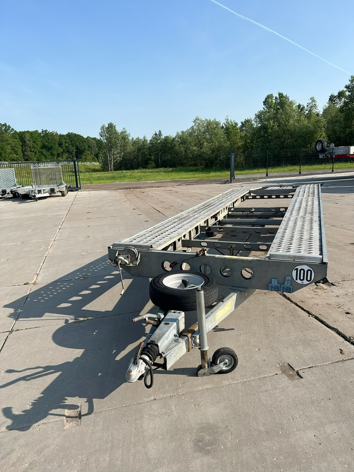 Autotransport aanhangwagen przyczepa laweta WIOLA: afbeelding 7 Autotransport aanhangwagen przyczepa laweta WIOLA: afbeelding 7