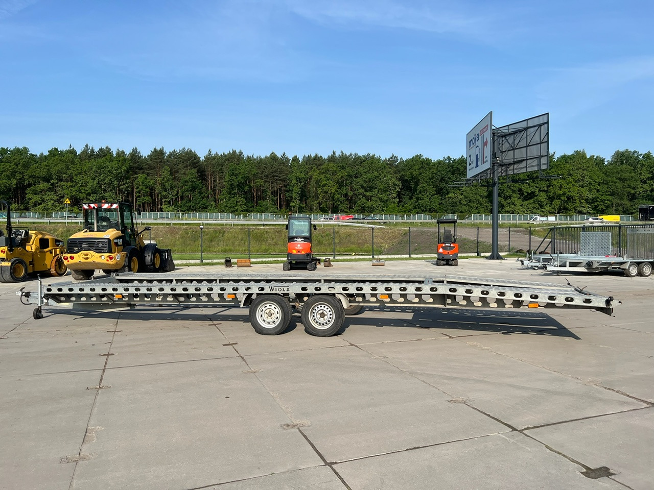 Autotransport aanhangwagen przyczepa laweta WIOLA: afbeelding 16 Autotransport aanhangwagen przyczepa laweta WIOLA: afbeelding 16