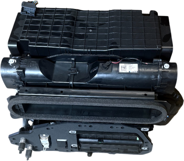 DAF XF / XG NGD KACHEL, CCC 2022- OE GEBRUIKT 2302626U - Interieurventilator voor Vrachtwagen: afbeelding 4 DAF XF / XG NGD KACHEL, CCC 2022- OE GEBRUIKT 2302626U - Interieurventilator voor Vrachtwagen: afbeelding 4