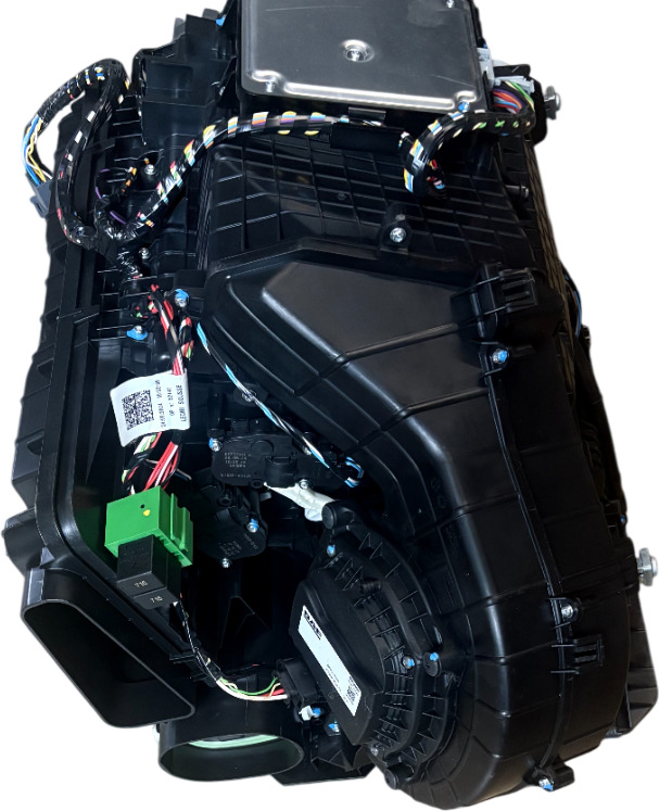 DAF XF / XG NGD KACHEL, CCC 2022- OE GEBRUIKT 2302626U - Interieurventilator voor Vrachtwagen: afbeelding 2 DAF XF / XG NGD KACHEL, CCC 2022- OE GEBRUIKT 2302626U - Interieurventilator voor Vrachtwagen: afbeelding 2
