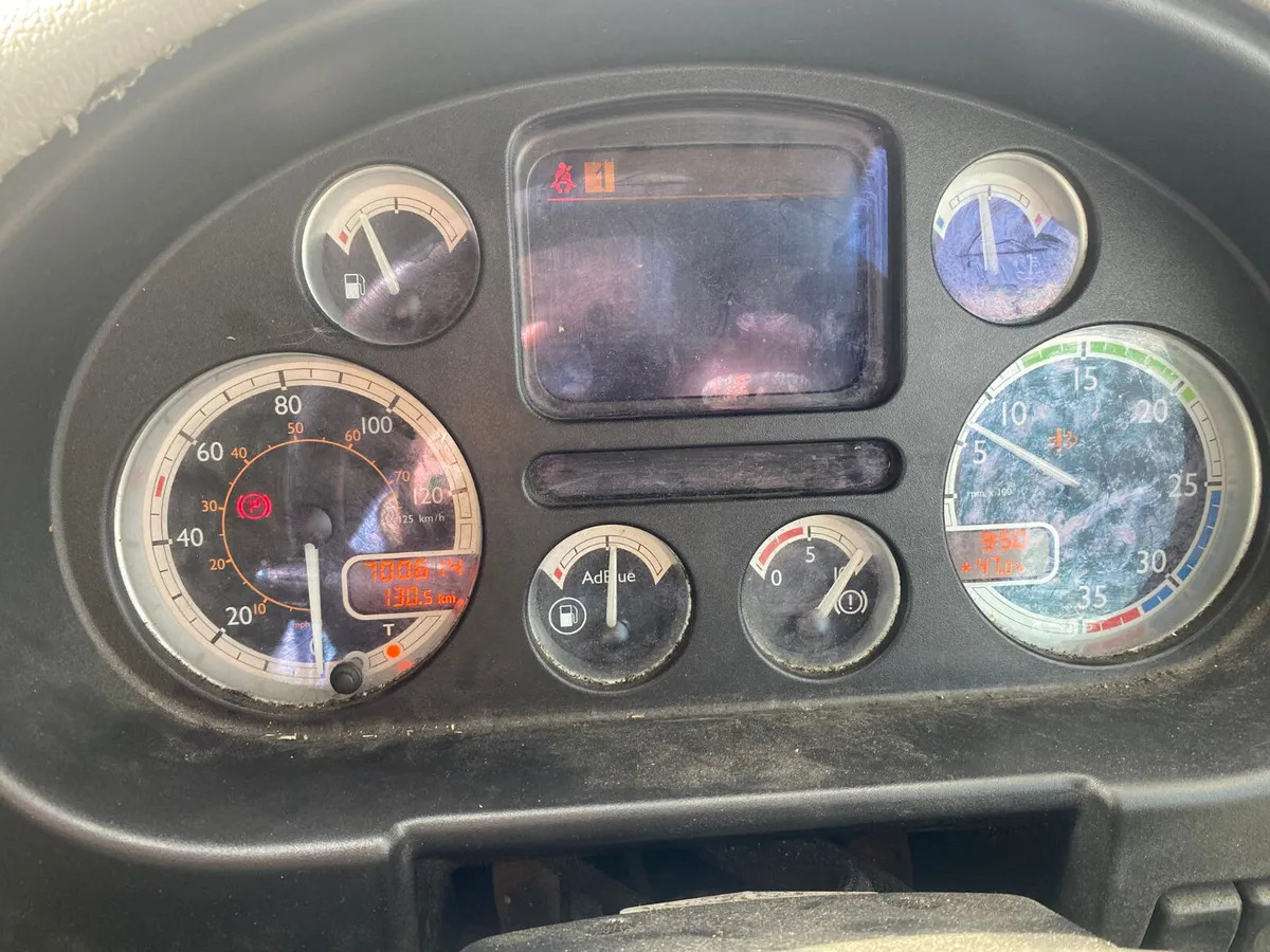 2012 DAF CF 65.250 4×2 Curtainsider - Schuifzeilen vrachtwagen: afbeelding 3 2012 DAF CF 65.250 4×2 Curtainsider - Schuifzeilen vrachtwagen: afbeelding 3