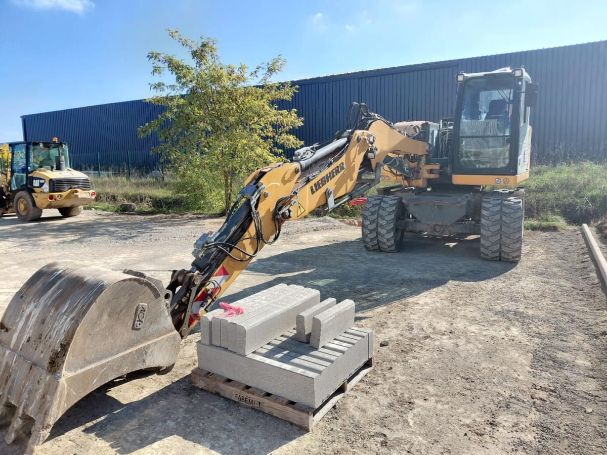 Liebherr A910 A910 - Mobiele graafmachine: afbeelding 3 Liebherr A910 A910 - Mobiele graafmachine: afbeelding 3