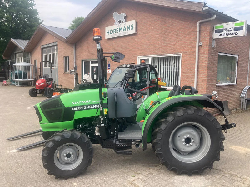 Deutz 5070 DF Keyline 5070 DF Keyline - Tractor: afbeelding 1 Deutz 5070 DF Keyline 5070 DF Keyline - Tractor: afbeelding 1