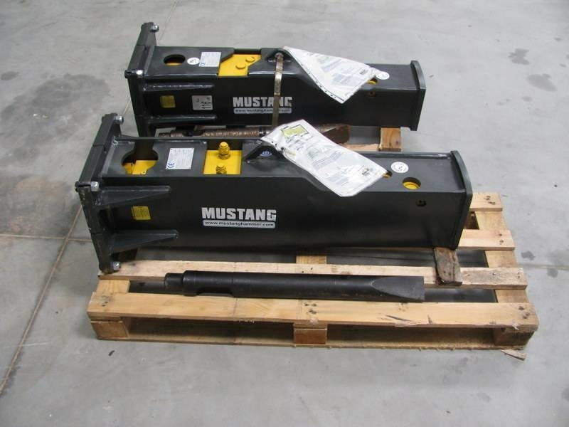 Mustang HM250 teža 255kg in 266kg NOVO - Hydraulische hamer voor Bouwmachine: afbeelding 4 Mustang HM250 teža 255kg in 266kg NOVO - Hydraulische hamer voor Bouwmachine: afbeelding 4