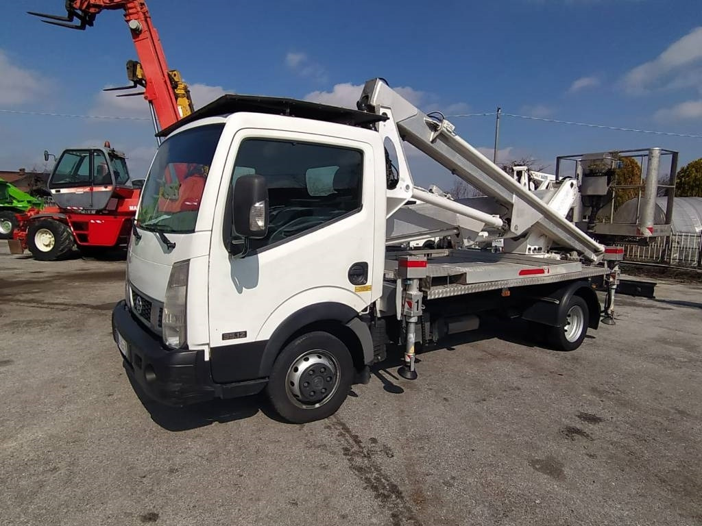 Multitel hx200xe - Vrachtwagen hoogwerker: afbeelding 1 Multitel hx200xe - Vrachtwagen hoogwerker: afbeelding 1