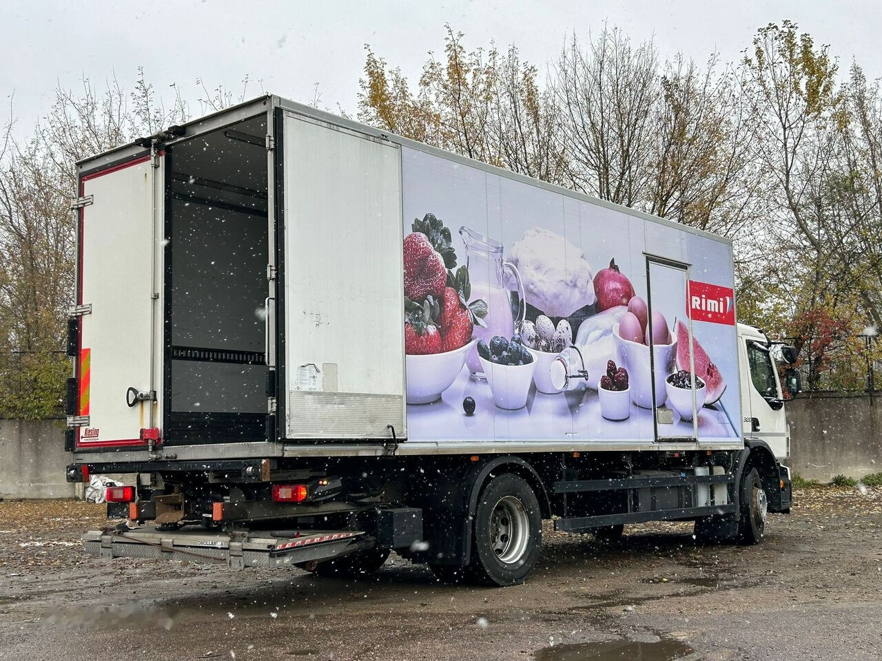 Koelwagen vrachtwagen Volvo FE: afbeelding 7