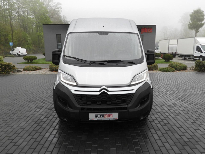 Citroën Jumper FURGON BRYGADÓWKA 7 MIEJSC TEMPOMAT LEDY KLIMATYZACJA - Minibus, Personenvervoer: afbeelding 5 Citroën Jumper FURGON BRYGADÓWKA 7 MIEJSC TEMPOMAT LEDY KLIMATYZACJA - Minibus, Personenvervoer: afbeelding 5