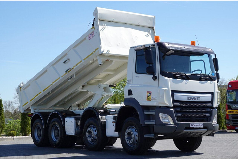 DAF CF 460 / 8x4 / WYWROTKA / HYDROBURTA / BORDMATIC / SPROWADZONY - Kipper vrachtwagen: afbeelding 4 DAF CF 460 / 8x4 / WYWROTKA / HYDROBURTA / BORDMATIC / SPROWADZONY - Kipper vrachtwagen: afbeelding 4