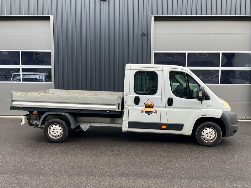 Fiat Ducato 2.3 Doka platós - Bestelwagen met open laadbak, Bestelwagen met dubbele cabine: afbeelding 4 Fiat Ducato 2.3 Doka platós - Bestelwagen met open laadbak, Bestelwagen met dubbele cabine: afbeelding 4