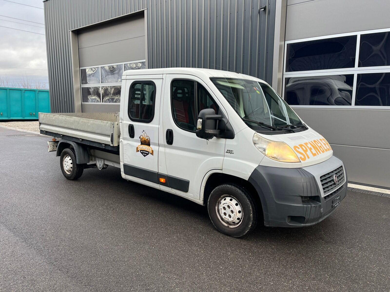 Fiat Ducato 2.3 Doka platós - Bestelwagen met open laadbak, Bestelwagen met dubbele cabine: afbeelding 1 Fiat Ducato 2.3 Doka platós - Bestelwagen met open laadbak, Bestelwagen met dubbele cabine: afbeelding 1