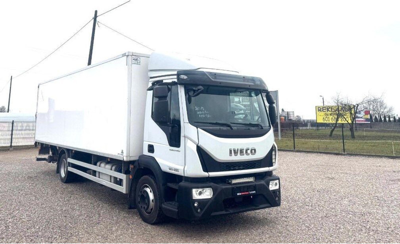 Iveco 120-250 EUROCARGO Koffer + Tail Lift - Bakwagen: afbeelding 2 Iveco 120-250 EUROCARGO Koffer + Tail Lift - Bakwagen: afbeelding 2
