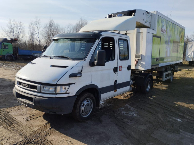 Iveco 50C 17 Doka BE Mini Trekker - SZM - 3.5t - BE trekker, Bestelwagen met dubbele cabine: afbeelding 2 Iveco 50C 17 Doka BE Mini Trekker - SZM - 3.5t - BE trekker, Bestelwagen met dubbele cabine: afbeelding 2