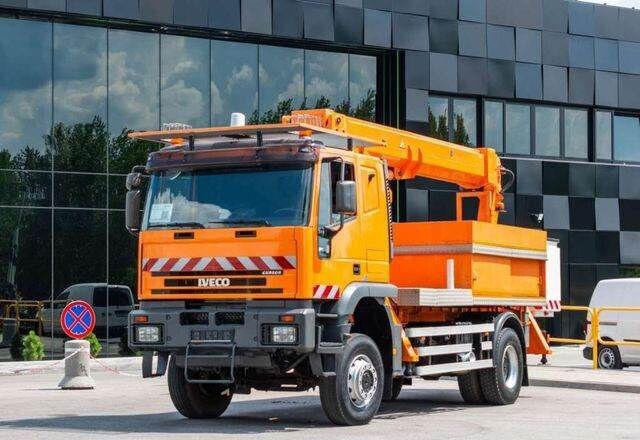 Iveco CURSOR 240 4x4 RUTHMANN T225 22,5 Meters Lift - Vrachtwagen hoogwerker: afbeelding 2 Iveco CURSOR 240 4x4 RUTHMANN T225 22,5 Meters Lift - Vrachtwagen hoogwerker: afbeelding 2