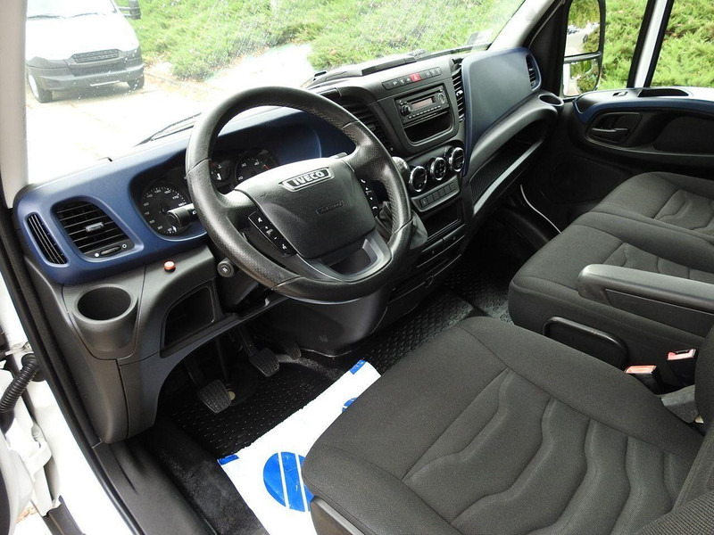 Iveco DAILY 35S18 PLANDEKA WINDA 8 PALET TEMPOMAT KLIMATYZACJA 180KM - Bakwagen: afbeelding 2 Iveco DAILY 35S18 PLANDEKA WINDA 8 PALET TEMPOMAT KLIMATYZACJA 180KM - Bakwagen: afbeelding 2