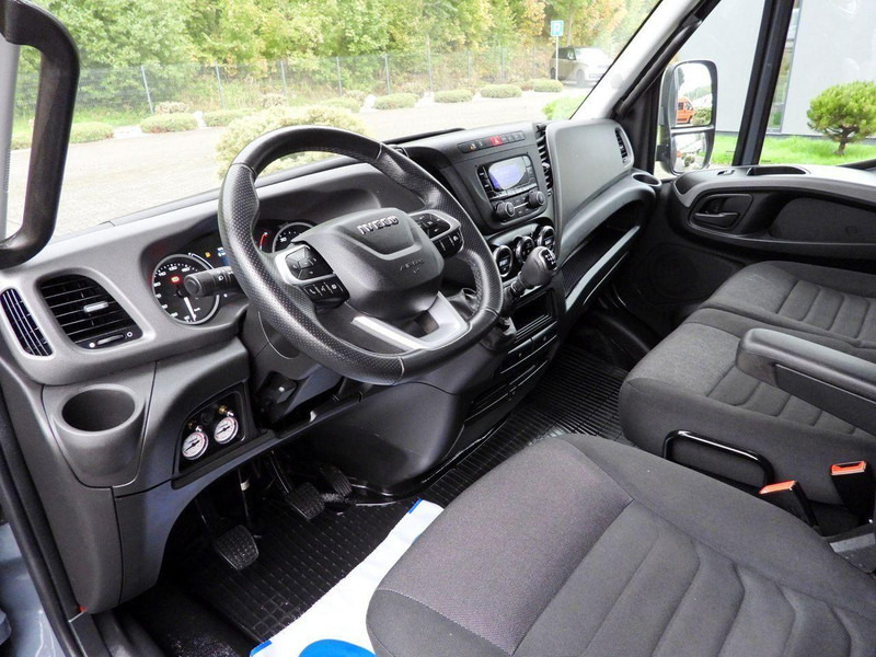 Iveco DAILY 50C18 PLANDEKA 14 PALET WEBASTO TEMPOMAT PNEUMATYKA BLIŹNI - Huifzeil bedrijfswagen: afbeelding 2 Iveco DAILY 50C18 PLANDEKA 14 PALET WEBASTO TEMPOMAT PNEUMATYKA BLIŹNI - Huifzeil bedrijfswagen: afbeelding 2