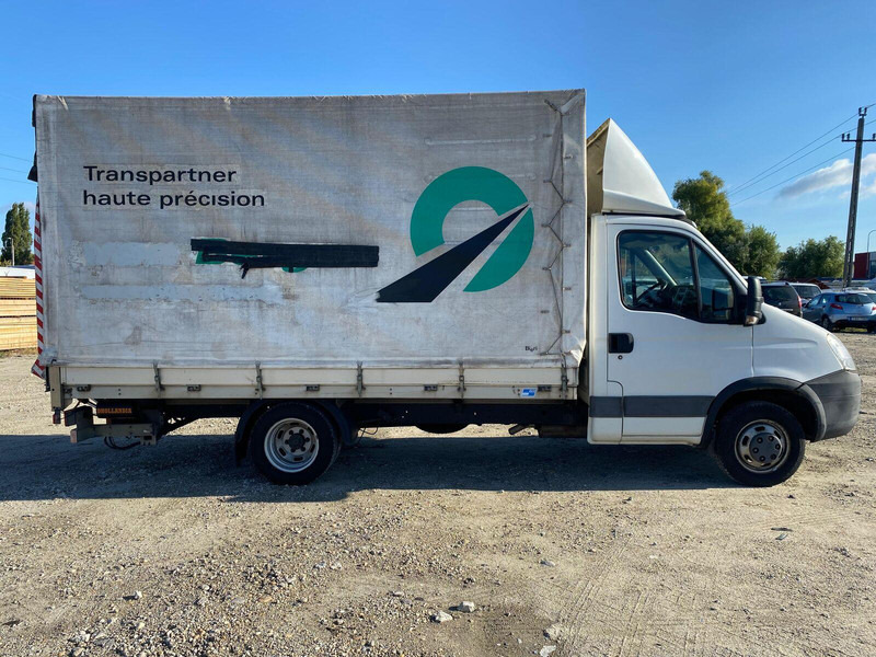 Iveco Daily 35 C 18 Pritsche + Plane + DHollandia LBW - 3,5t - Huifzeil bedrijfswagen: afbeelding 4 Iveco Daily 35 C 18 Pritsche + Plane + DHollandia LBW - 3,5t - Huifzeil bedrijfswagen: afbeelding 4