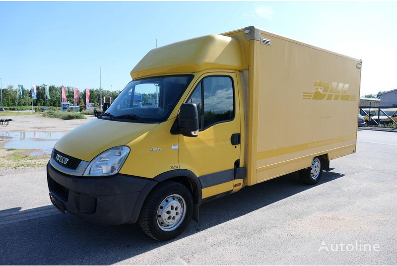 Iveco Daily 35 S11 koffer - Bestelwagen gesloten laadbak: afbeelding 1 Iveco Daily 35 S11 koffer - Bestelwagen gesloten laadbak: afbeelding 1