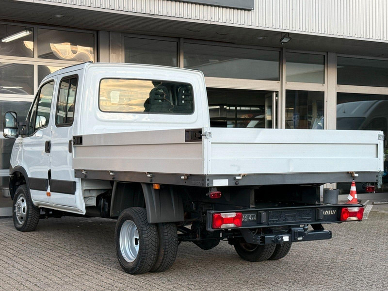 Iveco Daily 35C15 flatbed - Bestelwagen met open laadbak, Bestelwagen met dubbele cabine: afbeelding 4 Iveco Daily 35C15 flatbed - Bestelwagen met open laadbak, Bestelwagen met dubbele cabine: afbeelding 4