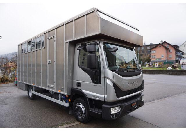 Iveco EUROCARGO 80-190 Lószállító - Veewagen vrachtwagen: afbeelding 3 Iveco EUROCARGO 80-190 Lószállító - Veewagen vrachtwagen: afbeelding 3