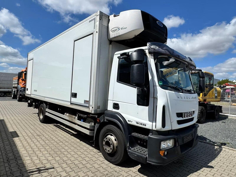 Iveco Eurocargo 160E28 - Fridge truck - Koelwagen vrachtwagen: afbeelding 2 Iveco Eurocargo 160E28 - Fridge truck - Koelwagen vrachtwagen: afbeelding 2