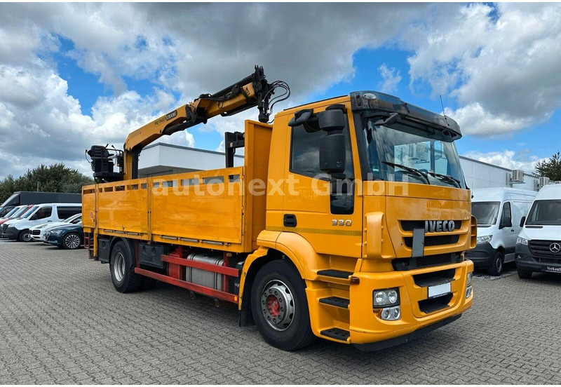 Iveco Stralis 330 - Flatbed truck + crane - Vrachtwagen met open laadbak, Kraanwagen: afbeelding 2 Iveco Stralis 330 - Flatbed truck + crane - Vrachtwagen met open laadbak, Kraanwagen: afbeelding 2