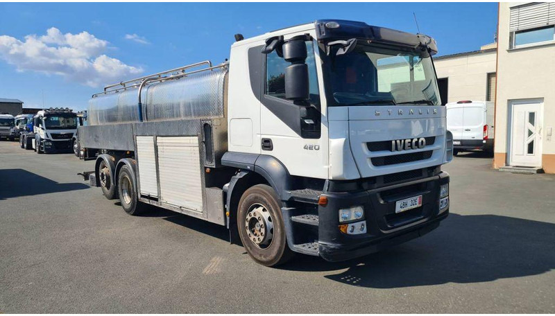 Iveco Stralis 420 6x2 16000 Liter - ohne Saug- und Mes - Tankwagen: afbeelding 3 Iveco Stralis 420 6x2 16000 Liter - ohne Saug- und Mes - Tankwagen: afbeelding 3