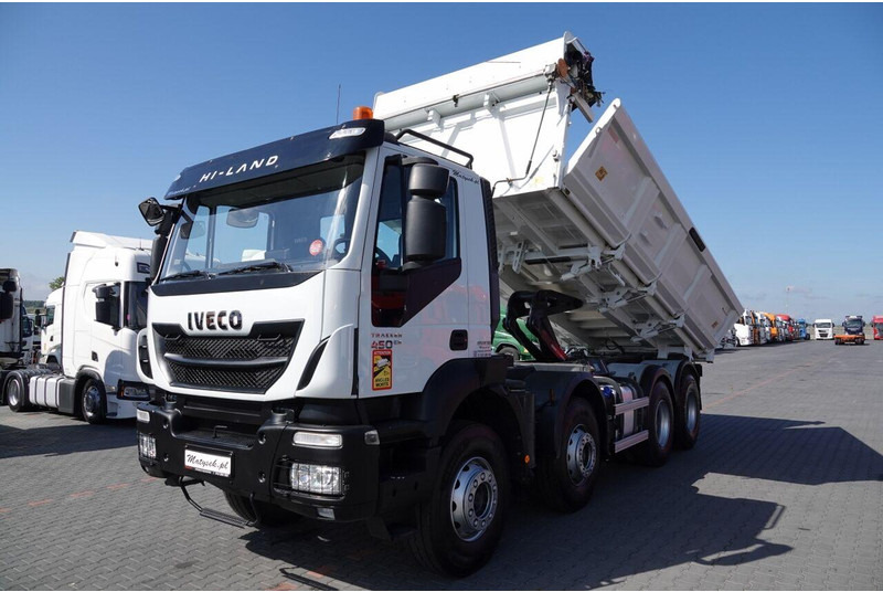 Iveco TRAKKER / 8x4 / WYWROTKA / HYDROBURTA / BORDMATIC / EURO 6 / ME - Kipper vrachtwagen: afbeelding 2 Iveco TRAKKER / 8x4 / WYWROTKA / HYDROBURTA / BORDMATIC / EURO 6 / ME - Kipper vrachtwagen: afbeelding 2