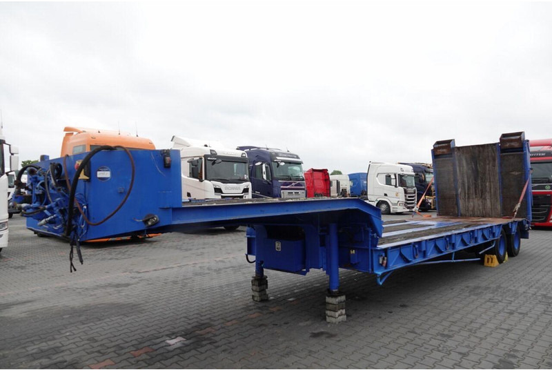 Kaiser LAWETA NISKOPODWOZIOWA / NAJAZDY HYDRAULICZNE / WCIĄGARKA / 2 OS - Dieplader oplegger: afbeelding 4 Kaiser LAWETA NISKOPODWOZIOWA / NAJAZDY HYDRAULICZNE / WCIĄGARKA / 2 OS - Dieplader oplegger: afbeelding 4
