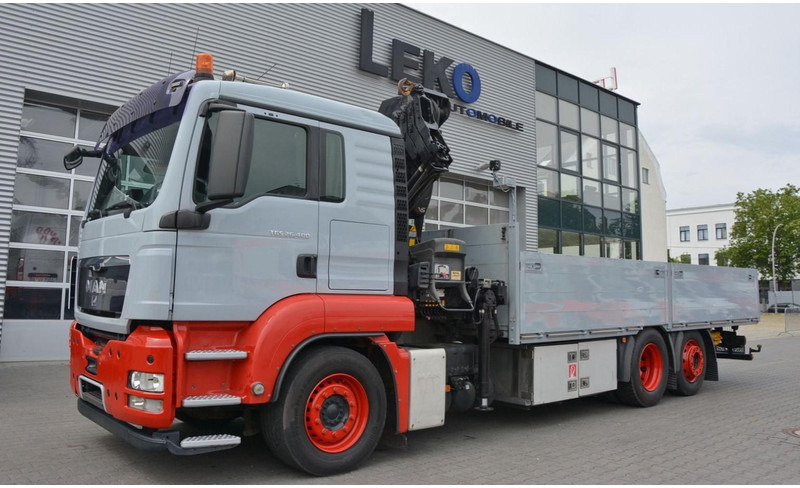 MAN 6,4 m Flatbed + Crane HIAB 211EP 6X2 KRAN HIAB 211EP 6.5m Container Pr - Vrachtwagen met open laadbak, Kraanwagen: afbeelding 1 MAN 6,4 m Flatbed + Crane HIAB 211EP 6X2 KRAN HIAB 211EP 6.5m Container Pr - Vrachtwagen met open laadbak, Kraanwagen: afbeelding 1