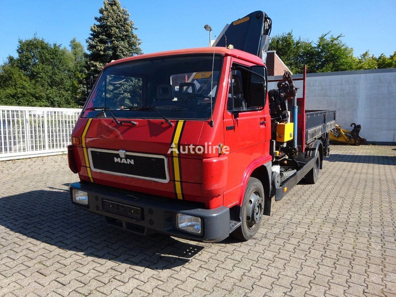 MAN 9.150 - Flatbed+crane - Vrachtwagen met open laadbak, Kraanwagen: afbeelding 2 MAN 9.150 - Flatbed+crane - Vrachtwagen met open laadbak, Kraanwagen: afbeelding 2