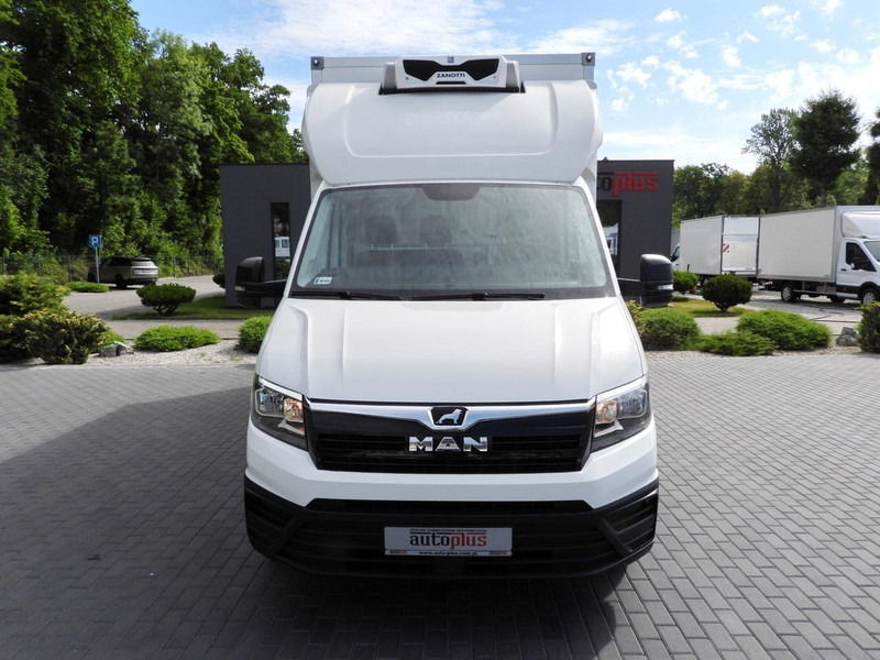 MAN TGE 3.140 CHŁODNIA KONTENER -1*C 8 PALET FUNKCJA GRZANIA TEMPOMA - Koelwagen: afbeelding 5 MAN TGE 3.140 CHŁODNIA KONTENER -1*C 8 PALET FUNKCJA GRZANIA TEMPOMA - Koelwagen: afbeelding 5