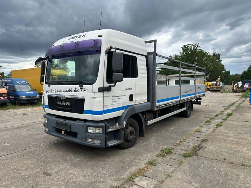 MAN TGL 12 250 euró5 - Vrachtwagen met open laadbak, Kraanwagen: afbeelding 2 MAN TGL 12 250 euró5 - Vrachtwagen met open laadbak, Kraanwagen: afbeelding 2