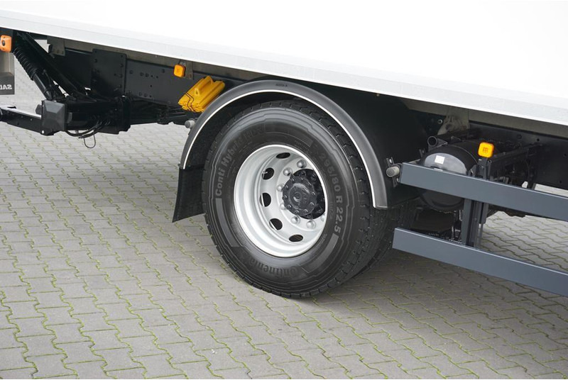 Koelwagen vrachtwagen MAN TGM / 18.250 / EURO 6 / IZOTERMA + WINDA / 19 PALET / OTWIERANY: afbeelding 19 Koelwagen vrachtwagen MAN TGM / 18.250 / EURO 6 / IZOTERMA + WINDA / 19 PALET / OTWIERANY: afbeelding 19