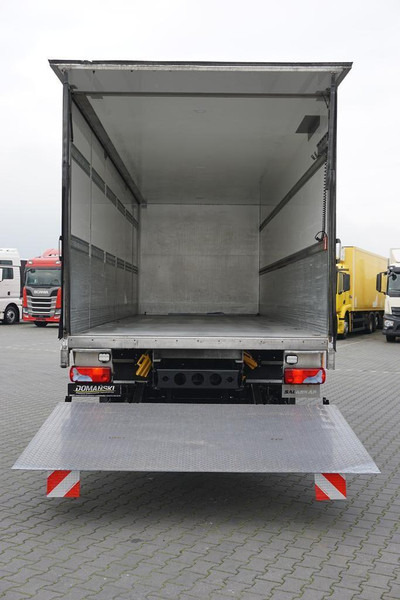 Koelwagen vrachtwagen MAN TGM / 18.250 / EURO 6 / IZOTERMA + WINDA / 19 PALET / OTWIERANY: afbeelding 10 Koelwagen vrachtwagen MAN TGM / 18.250 / EURO 6 / IZOTERMA + WINDA / 19 PALET / OTWIERANY: afbeelding 10