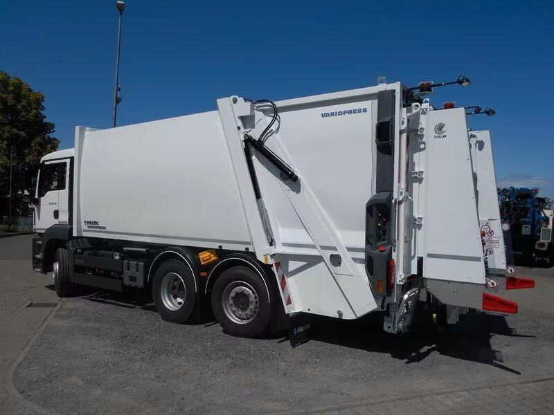 MAN TGS 26.330 - Garbage truck - Vuilniswagen: afbeelding 4 MAN TGS 26.330 - Garbage truck - Vuilniswagen: afbeelding 4