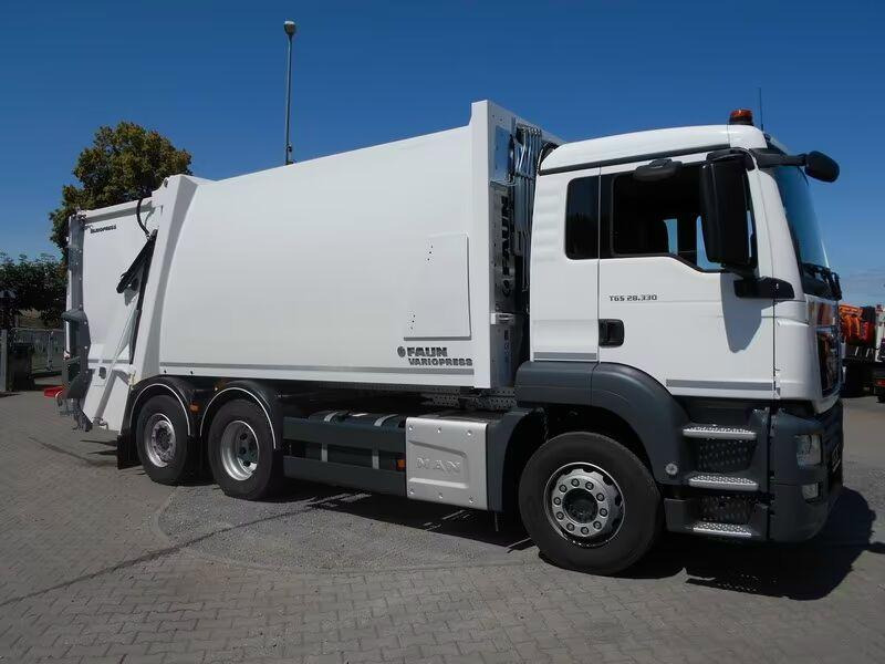 MAN TGS 26.330 - Garbage truck - Vuilniswagen: afbeelding 2 MAN TGS 26.330 - Garbage truck - Vuilniswagen: afbeelding 2