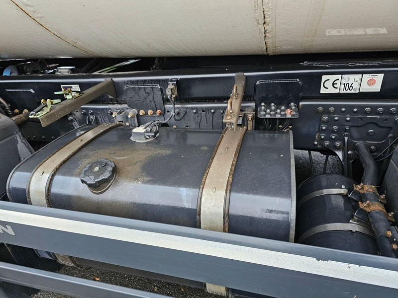 MAN TGS 35.360 - Garbage truck - Vuilniswagen: afbeelding 5 MAN TGS 35.360 - Garbage truck - Vuilniswagen: afbeelding 5