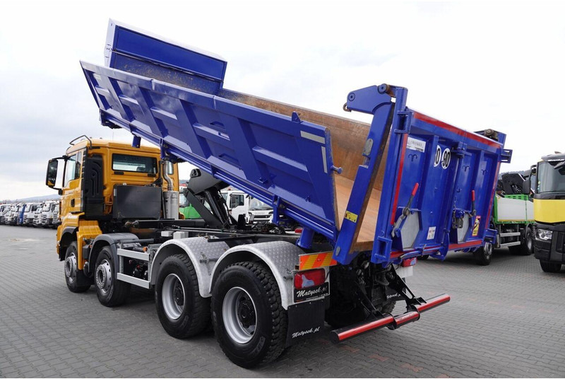 MAN TGS 35.500 / 8x4 / WYWROTKA / HYDROBURTA / BORDMATIK / NAVI / 20 - Kipper vrachtwagen: afbeelding 4 MAN TGS 35.500 / 8x4 / WYWROTKA / HYDROBURTA / BORDMATIK / NAVI / 20 - Kipper vrachtwagen: afbeelding 4