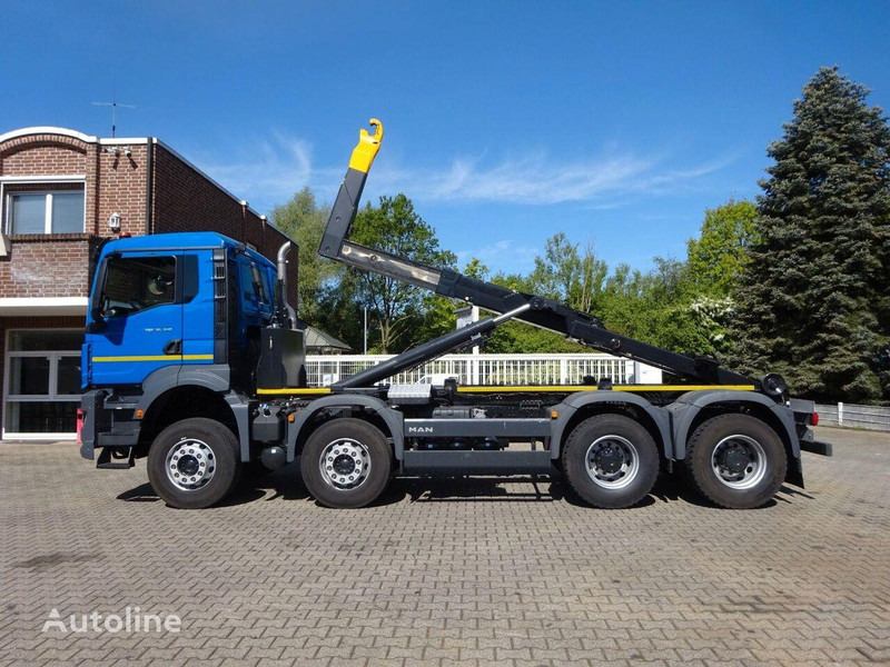 MAN TGS 35.510 Hook lift truck 8x4 - Haakarmsysteem vrachtwagen: afbeelding 4 MAN TGS 35.510 Hook lift truck 8x4 - Haakarmsysteem vrachtwagen: afbeelding 4